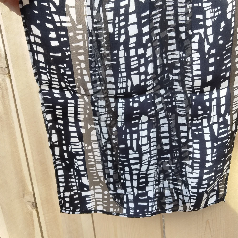 Chico's Black and White Patterned Lightweight Oblong Silk Scarf 10.5